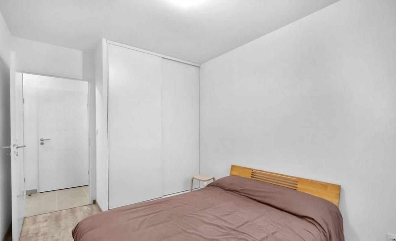 Le Lamartine - T3 Dans Un Parc Frouzins Exterior photo